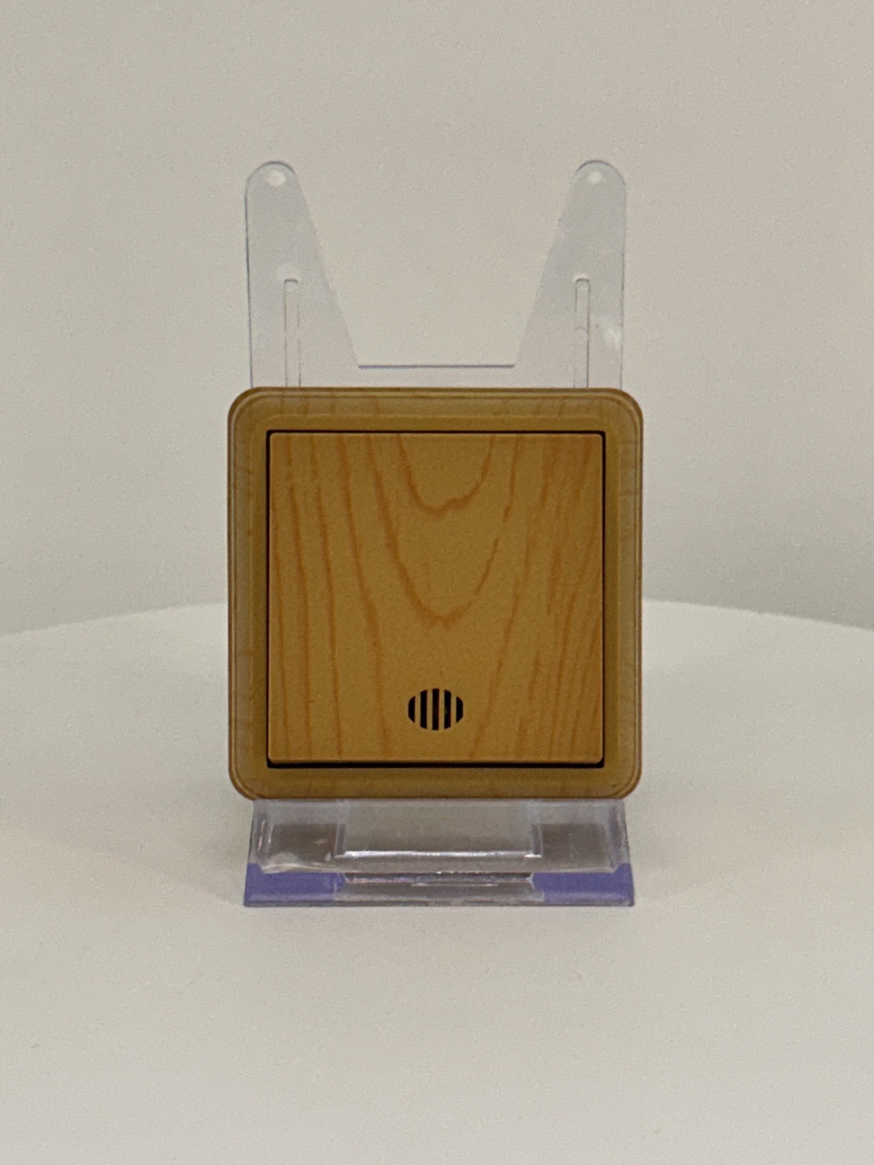 Kontrollwechselschalter IP20 Eiche Holz Optik Aufputz - BRON Kontrollwechselschalter IP20 Eiche Holz Optik Aufputz - BRON